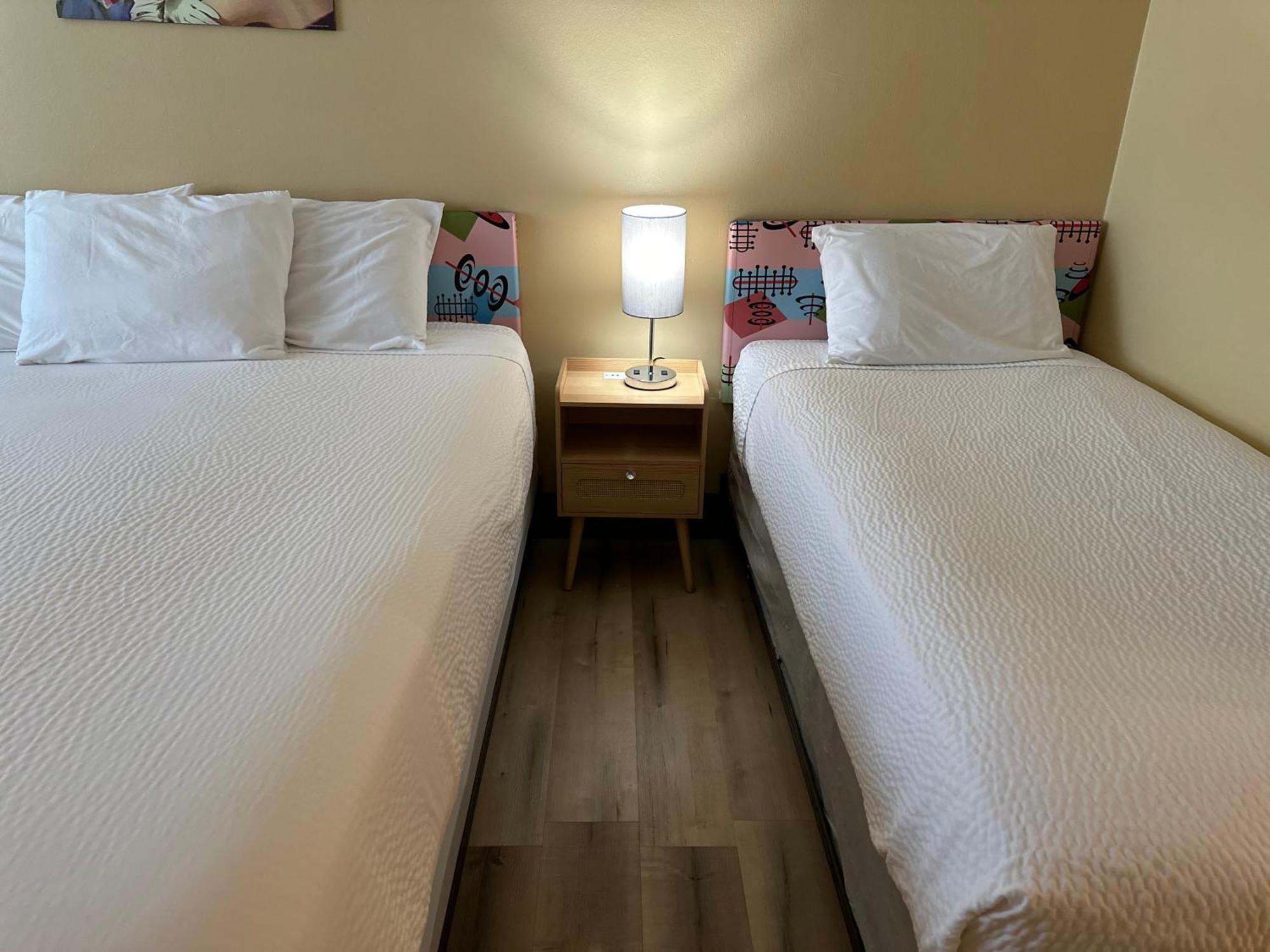 Atomic Motel Αστόρια Δωμάτιο φωτογραφία